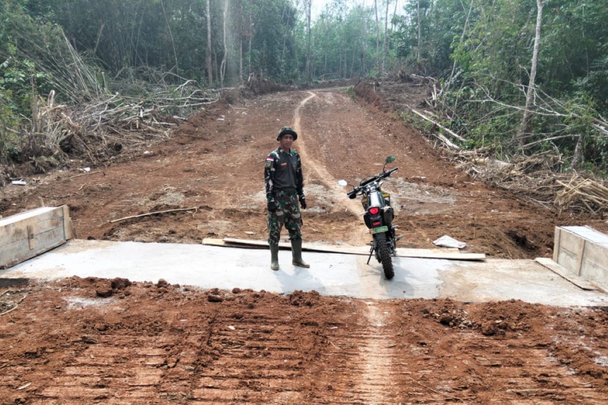 Program TMMD di Rejang Lebong rampungkan pembukaan jalan baru 3,2 km