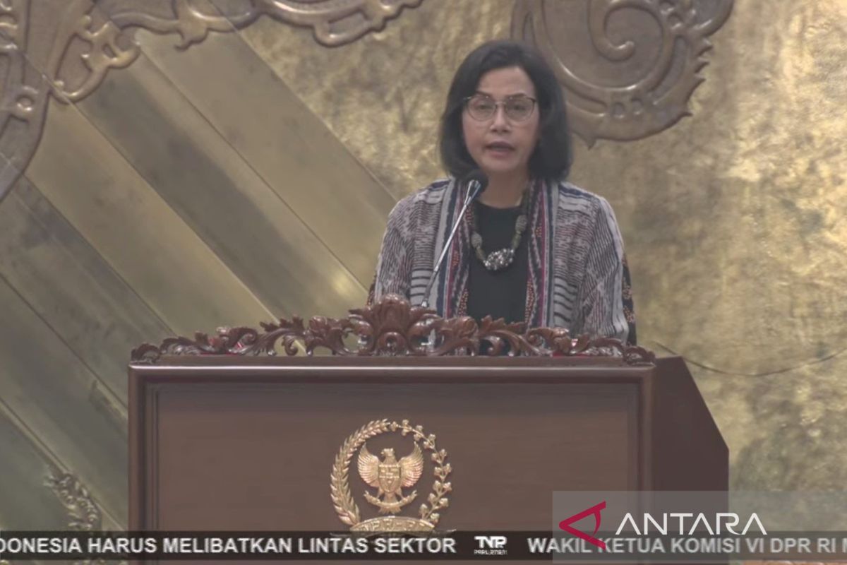 Menkeu sebut defisit rendah APBN 2023 jadi payung ekonomi 2024