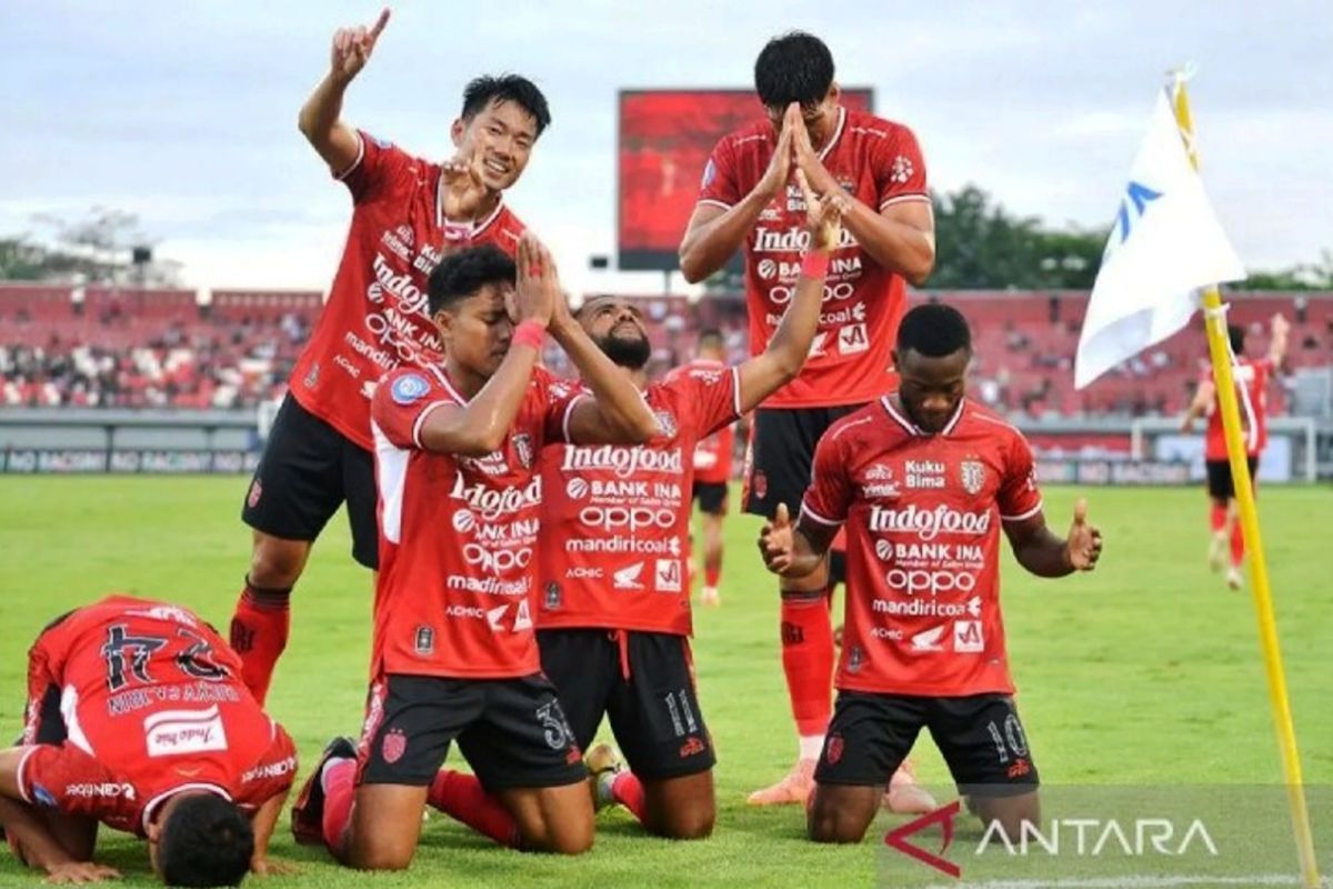 Klasemen Liga 1 Indonesia: Tiga klub masih torehkankan hasil sempurna