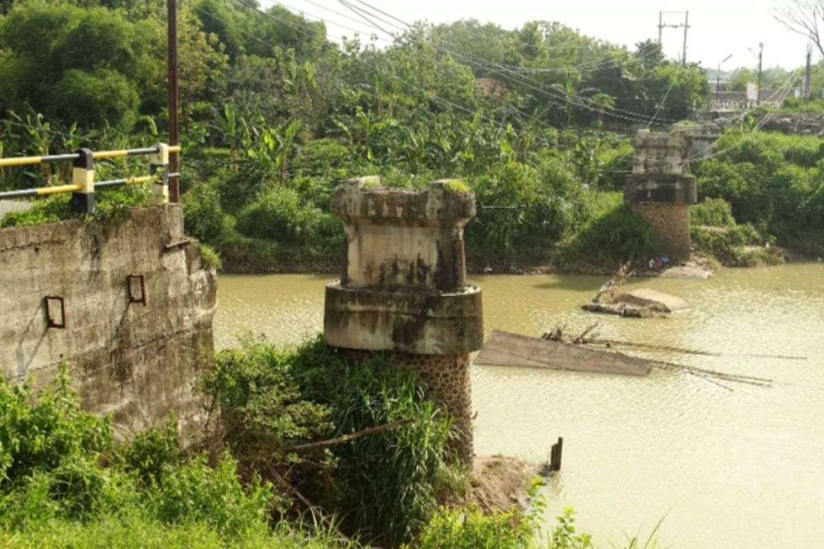 DPUPR Madiun targetkan pembangunan Jembatan Patihan rampung Desember