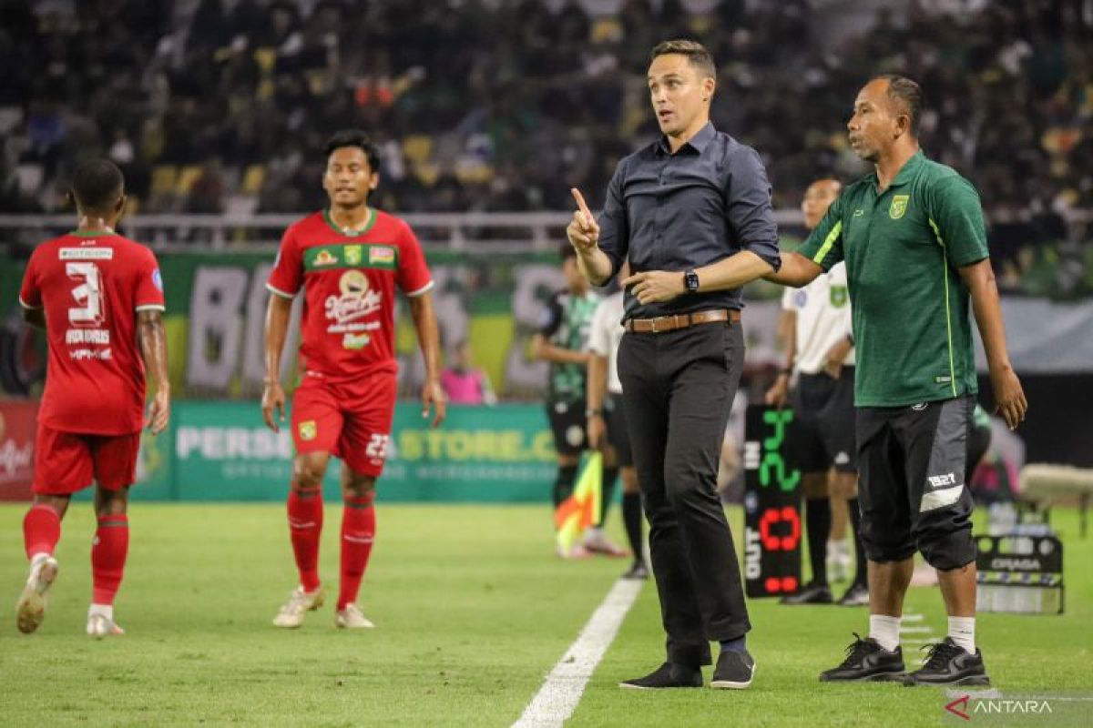 Pelatih Persebaya jadikan hasil pra