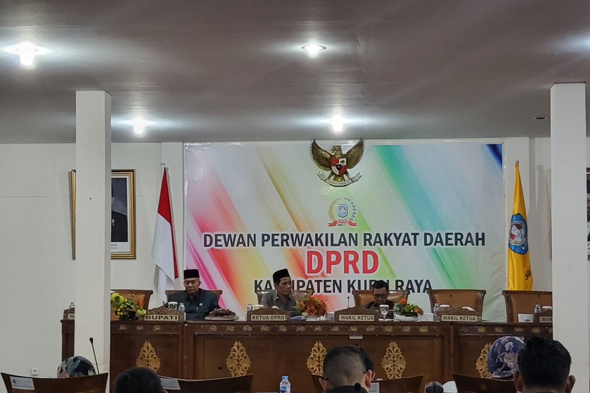 DPRD Kubu Raya meminta pemkab percepat kegiatan fisik hindari Silpa