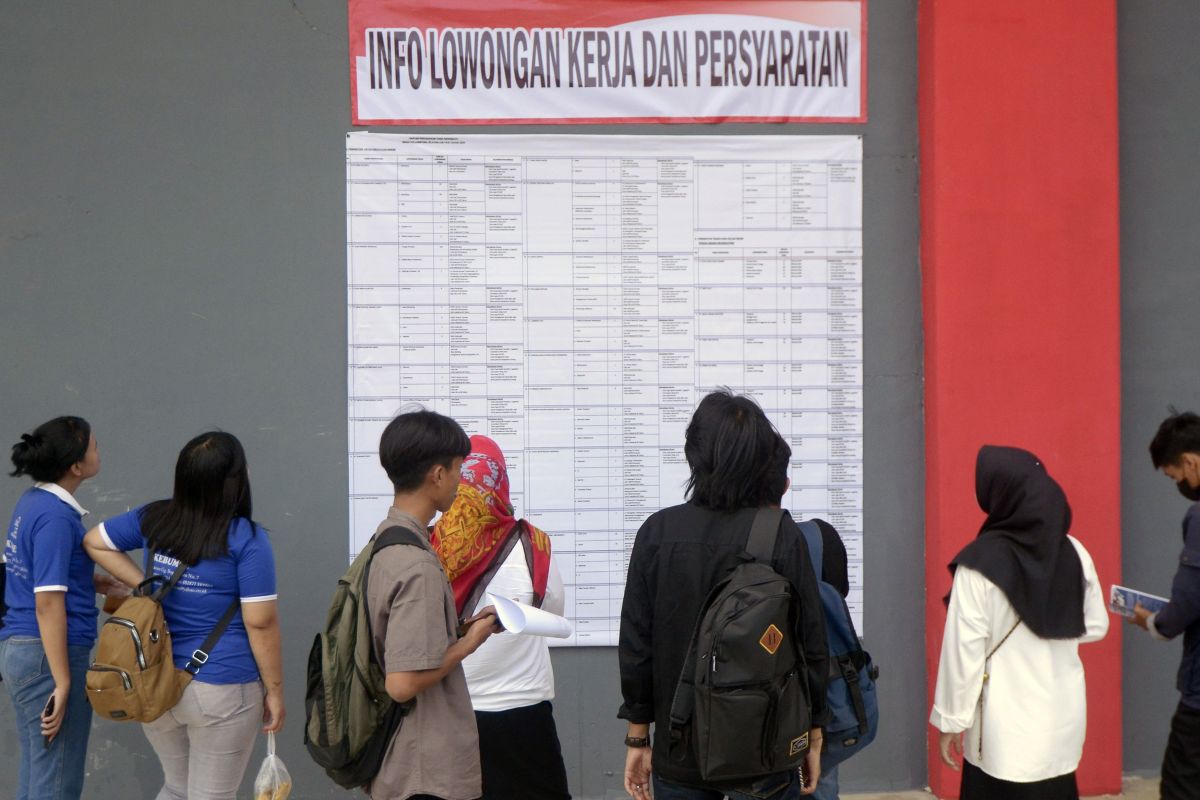 Qualification, skills mismatch ailing job market, says study