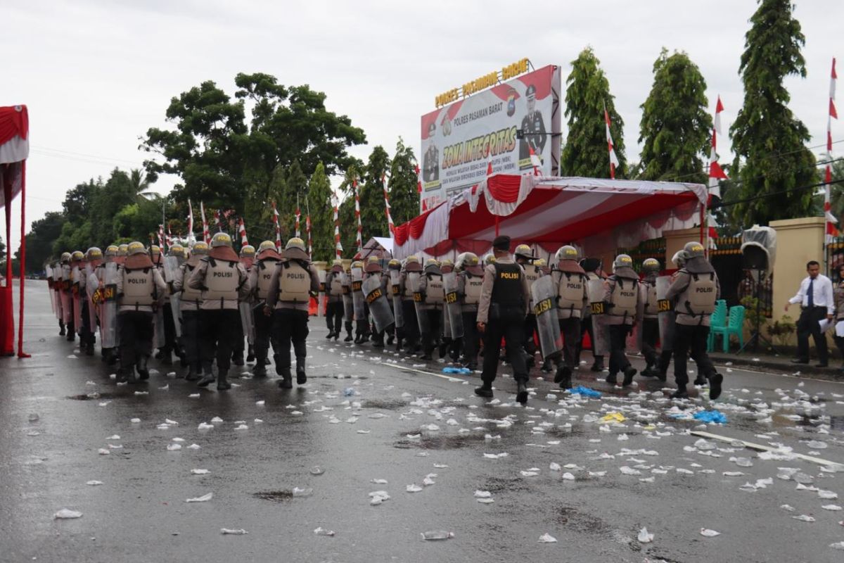 Polres Pasaman Barat turunkan 295 personel pengamanan Pilkada 2024