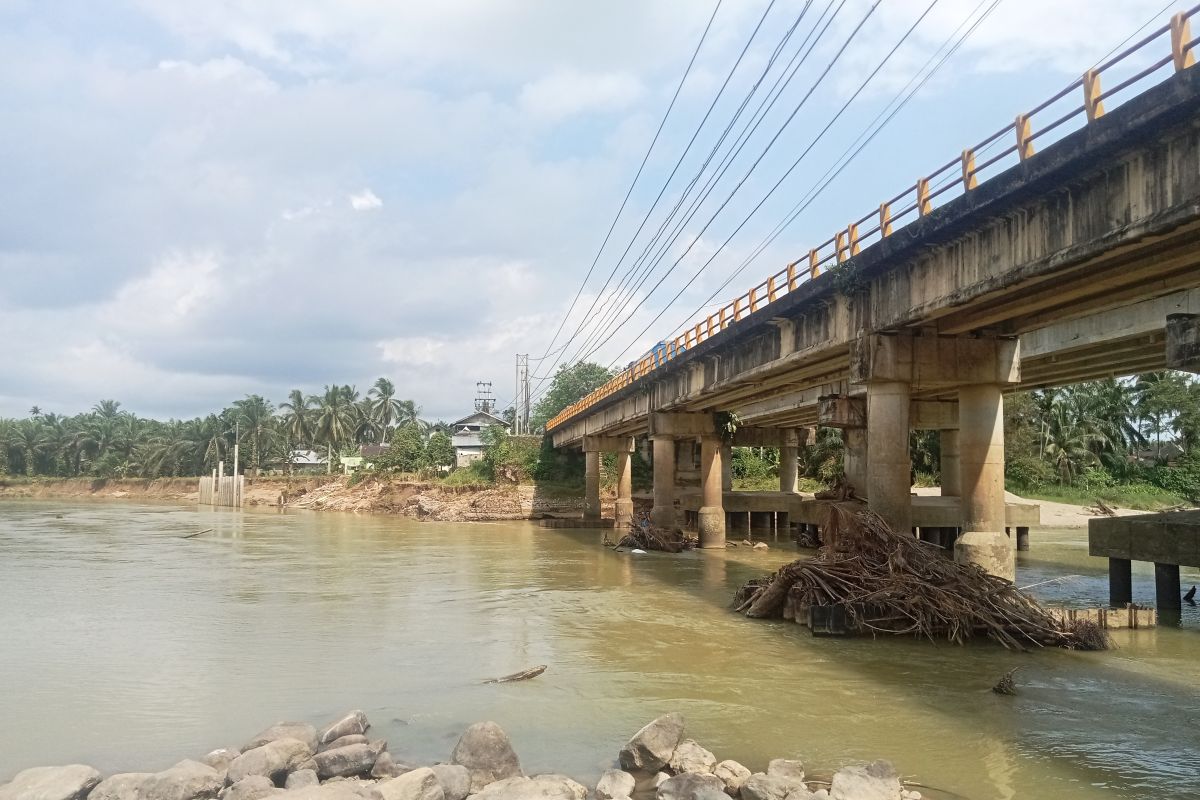 Pemkab Pasaman Barat ingatkan warga waspada cuaca ekstrem