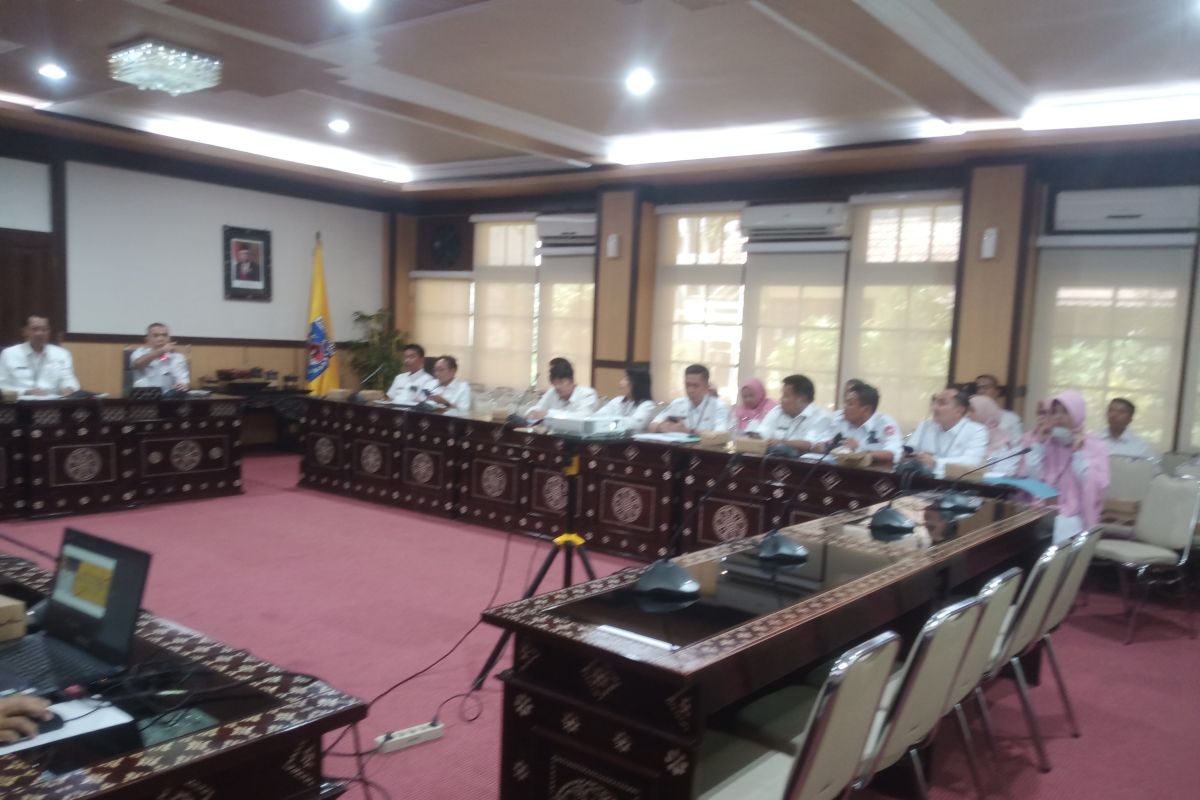 Pemkot Mataram menggelar rakor rencana penetapan target PAD 2025