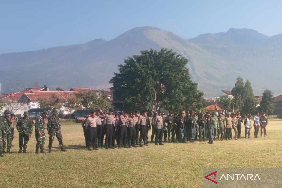 BBKSDA antisipasi meluasnya kebakaran hutan Gunung Guntur di Garut