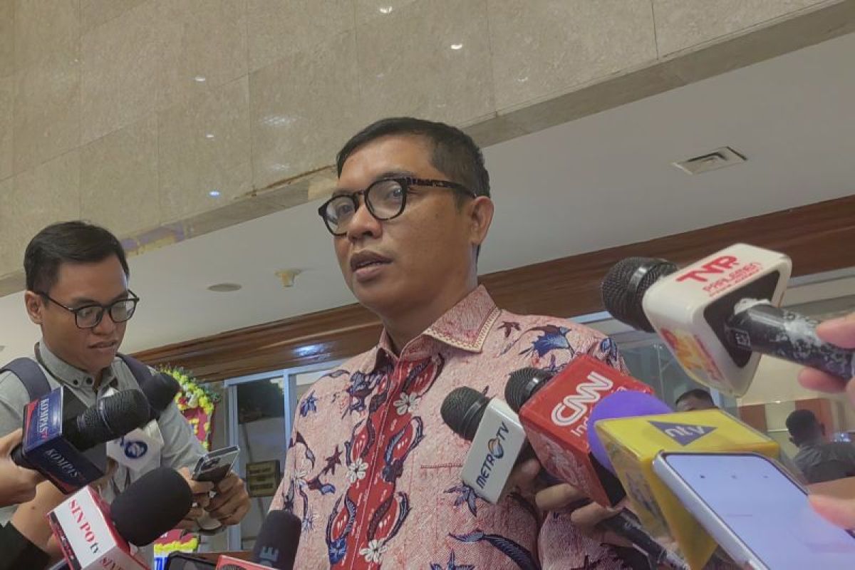 DPR menerima sebagian keputusan MK mengenai ambang batas pemilu daerah