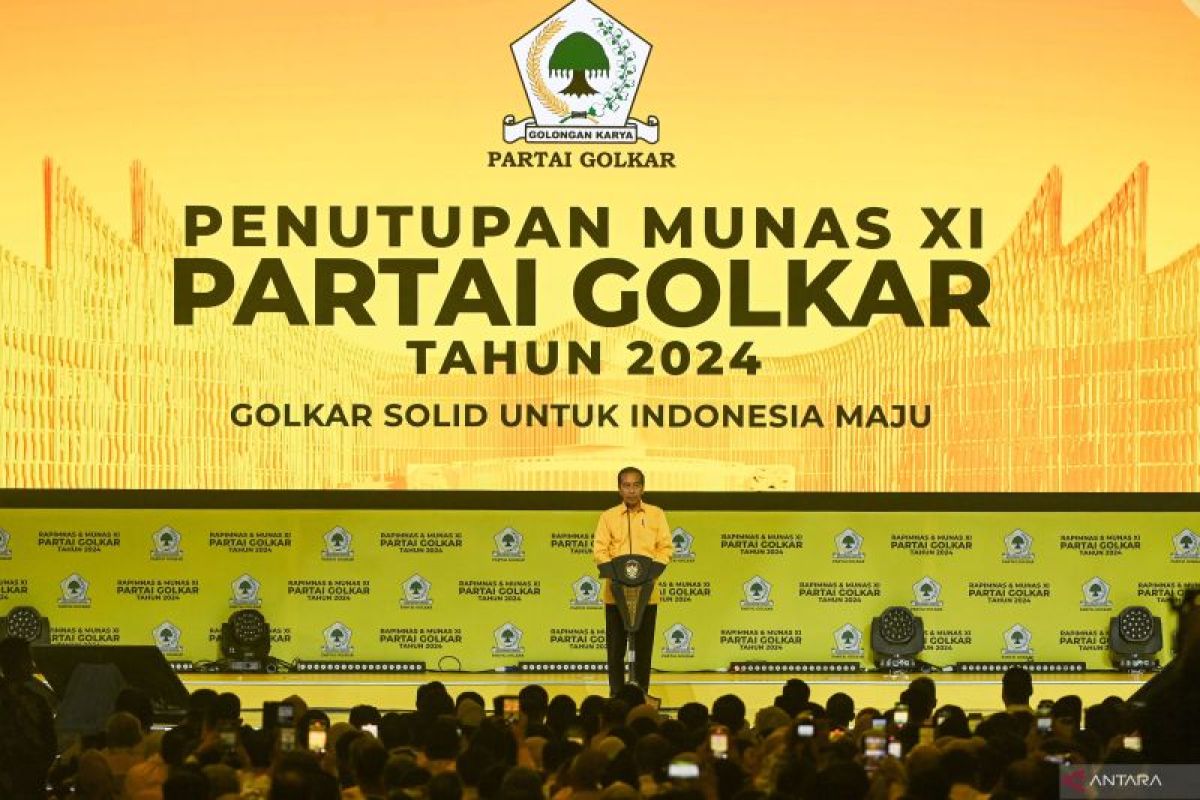 Jokowi dan Gibran hadiri penutupan Munas Golkar di Jakarta 2024