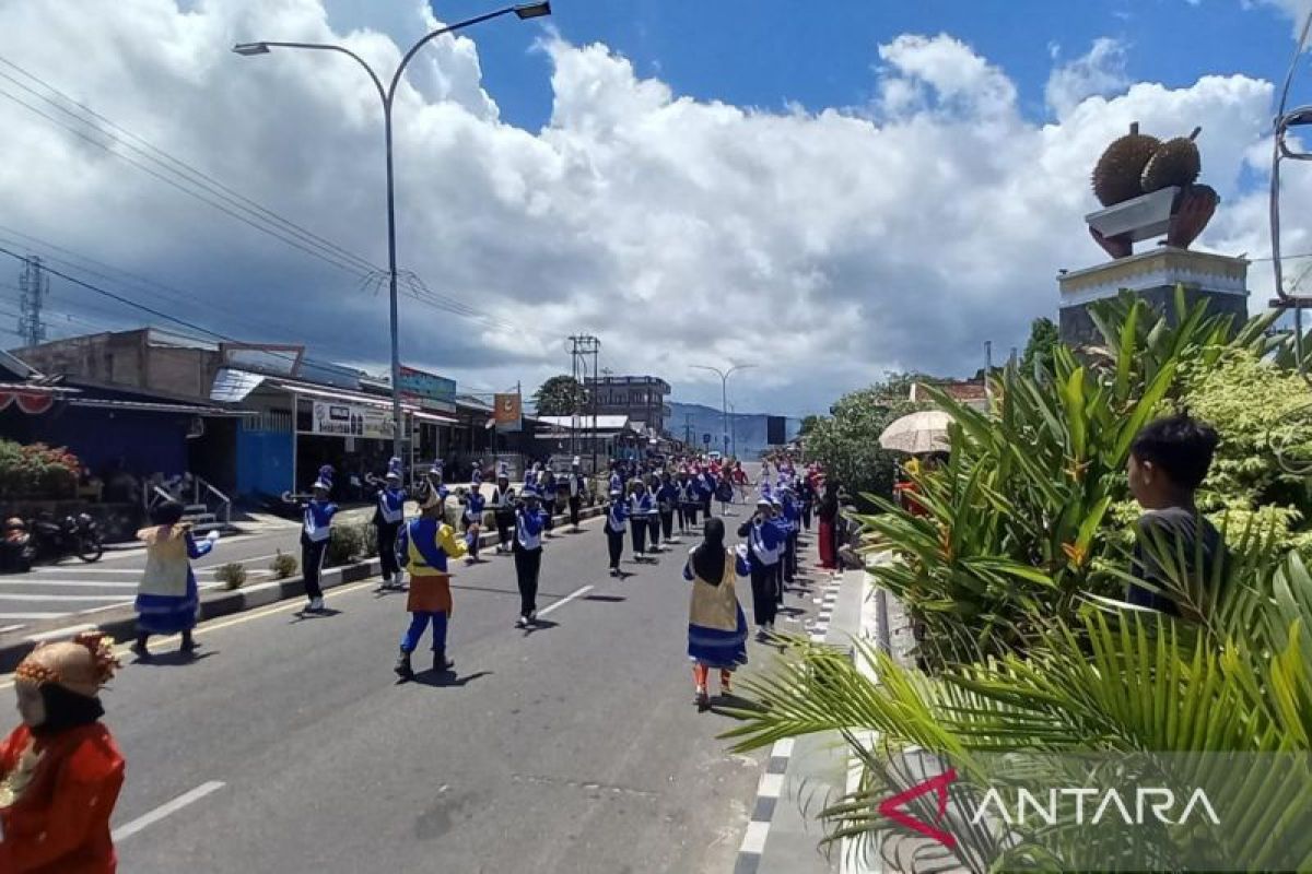 Sebanyak 61 peserta ikuti karnaval pembangunan di Bangka Barat