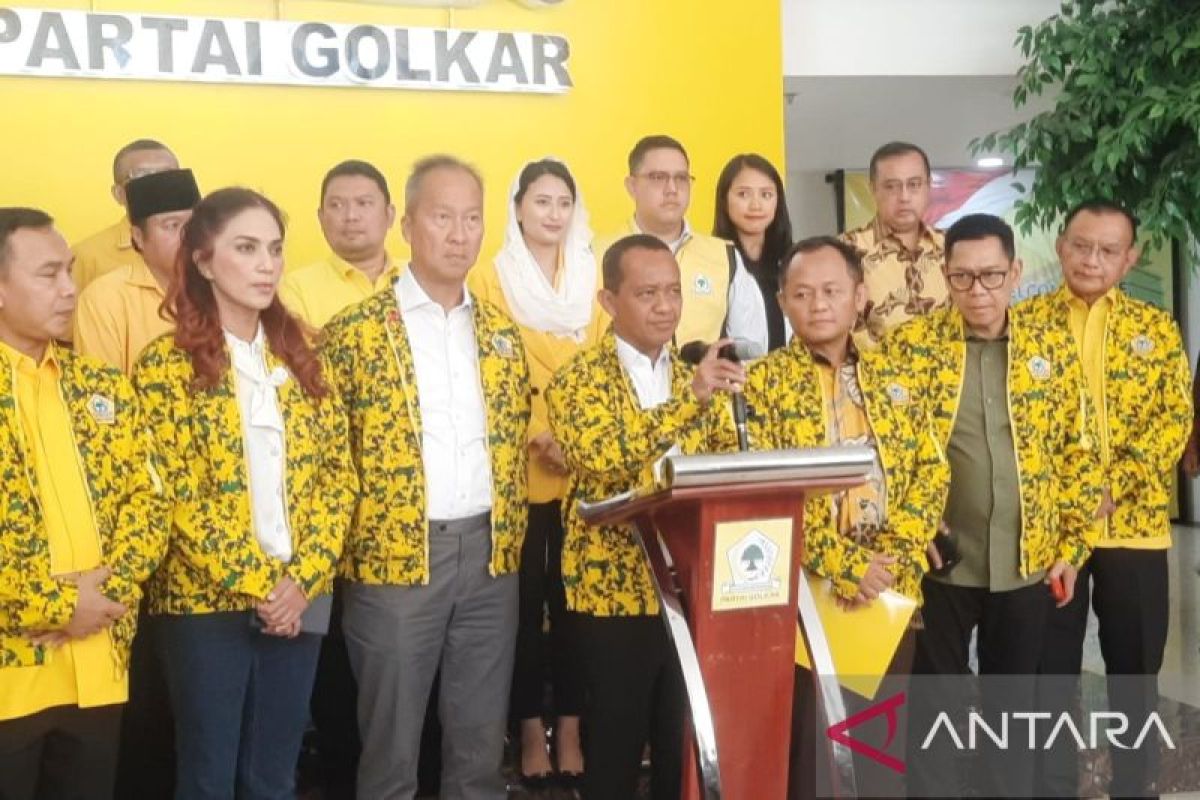 Bahlil dapuk Agus Gumiwang jadi Ketua Dewan Pembina Golkar