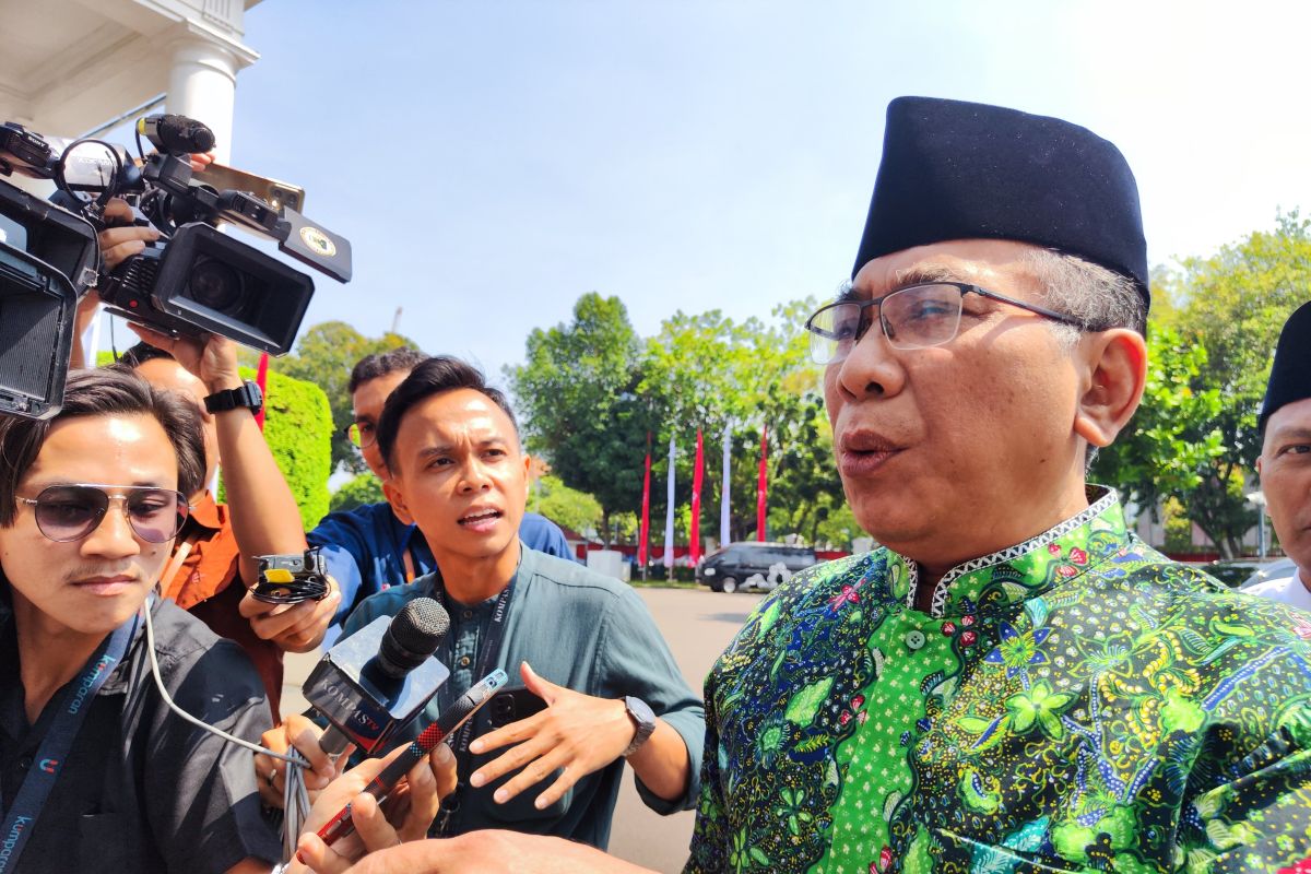 Ketum Yahya Cholil Staquf menuju Istana bahas konsesi tambang hingga investasi IKN