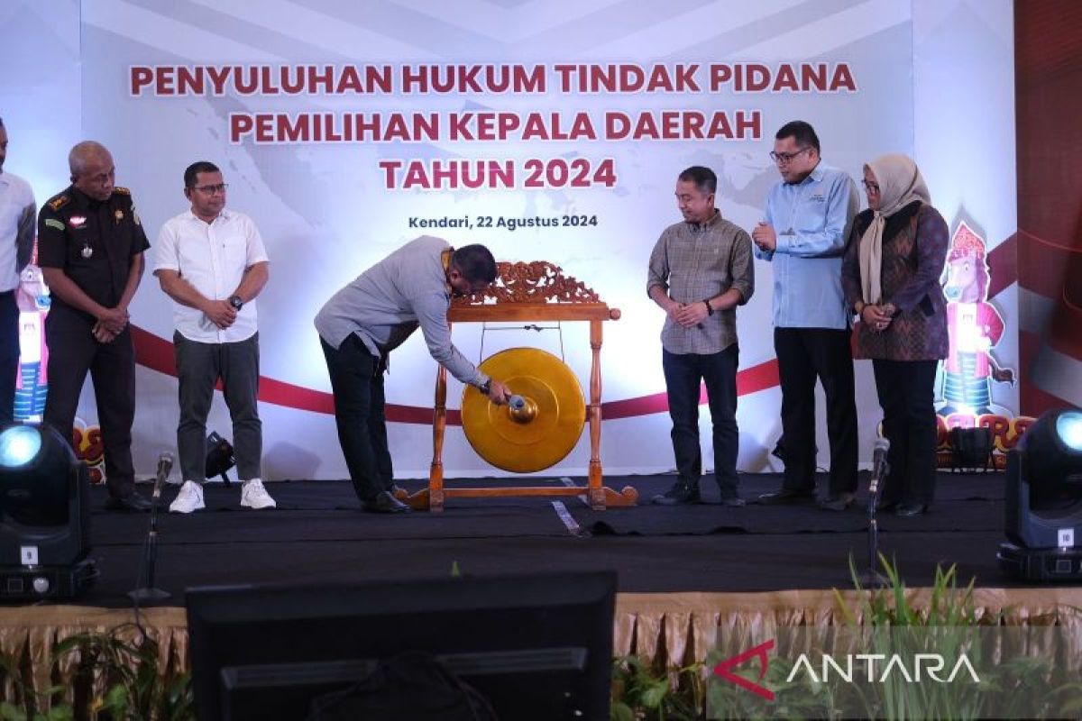 KPU Sultra beri penyuluhan hukum pidana ke pemilih pemula