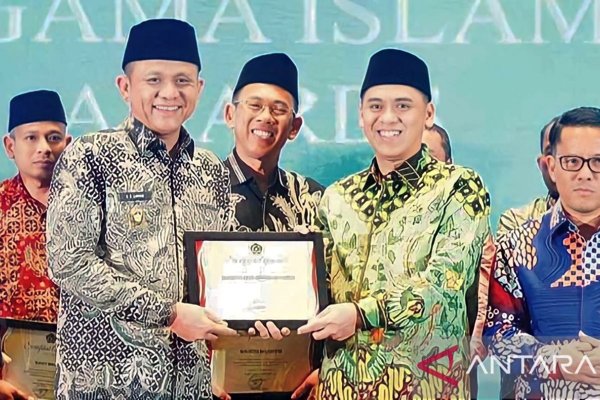 Program Kemuliaan Bupati OKU diganjar  penghargaan dari Kemenag RI