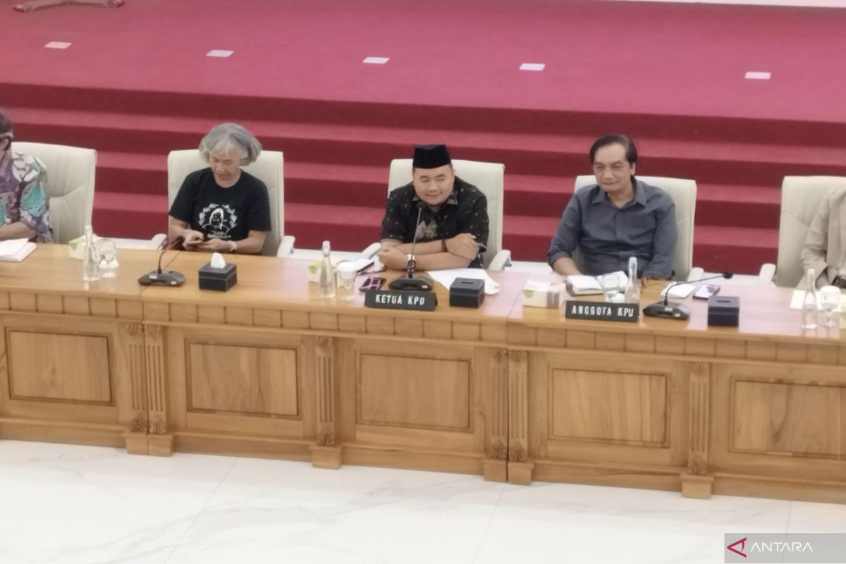 KPU janji akan bergeming di DPR dan akan terapkan Putusan MK