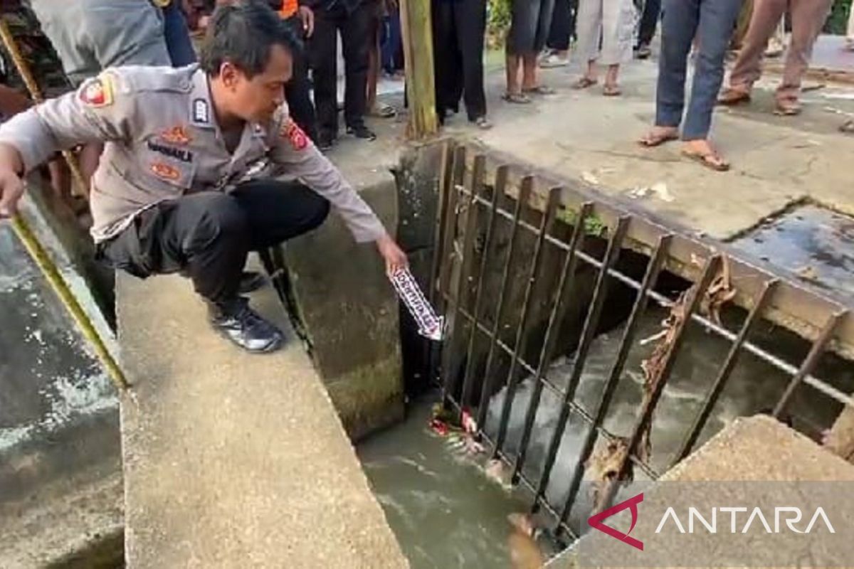 Polisi selidiki kasus penemuan jasad pria di pintu air PLTA Ubrug Sukabumi