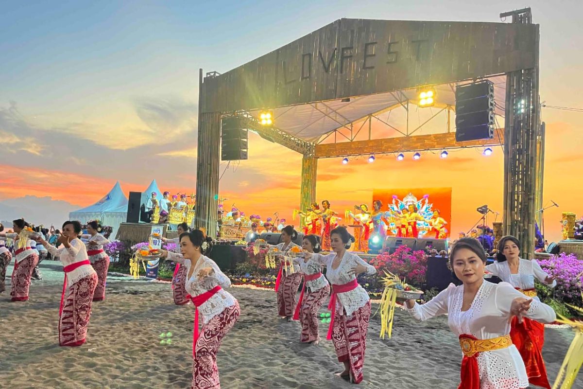 Pemkab Buleleng majukan wisata bahari lewat Lovina Festival