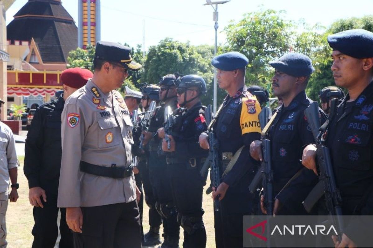 Polda Papua gelar pasukan Operasi Mantap Praja Cartenz 2024