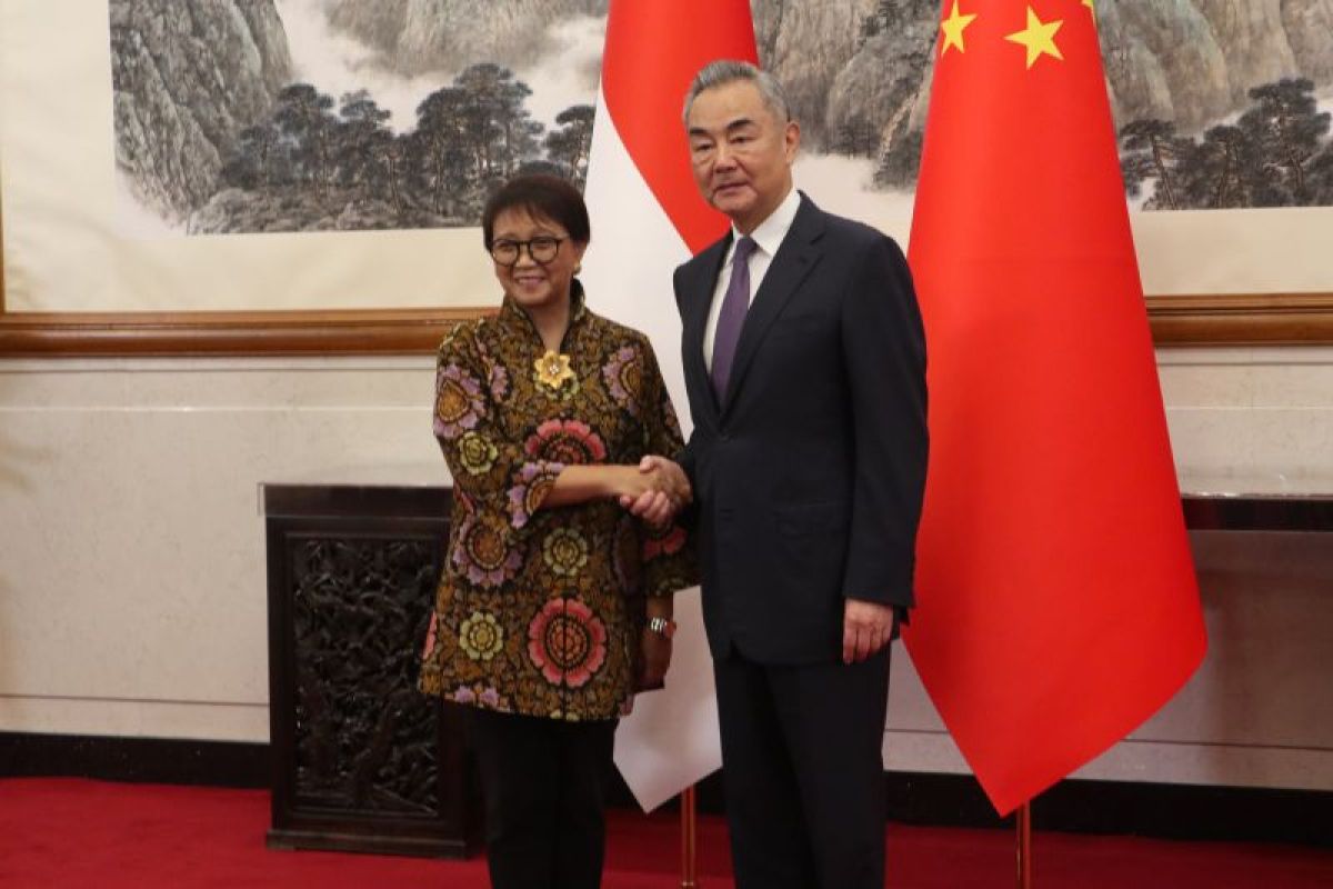 Menlu Retno Marsudi sebut akan buka Konsulat Jenderal RI di Chengdu