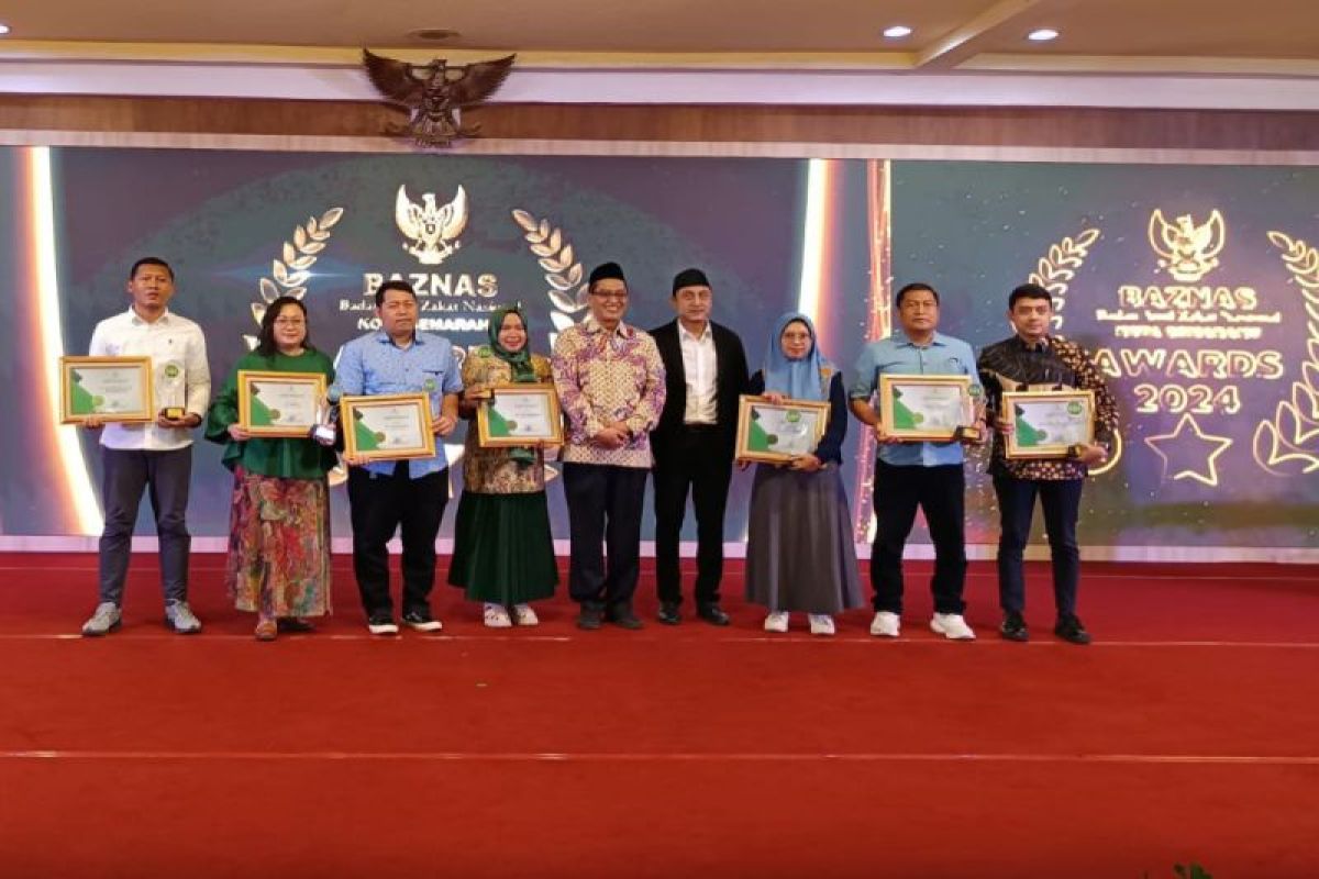 Baznas berikan penghargaan Muzzaki ke Aviation Fuel Terminal Ahmad Yani JBT