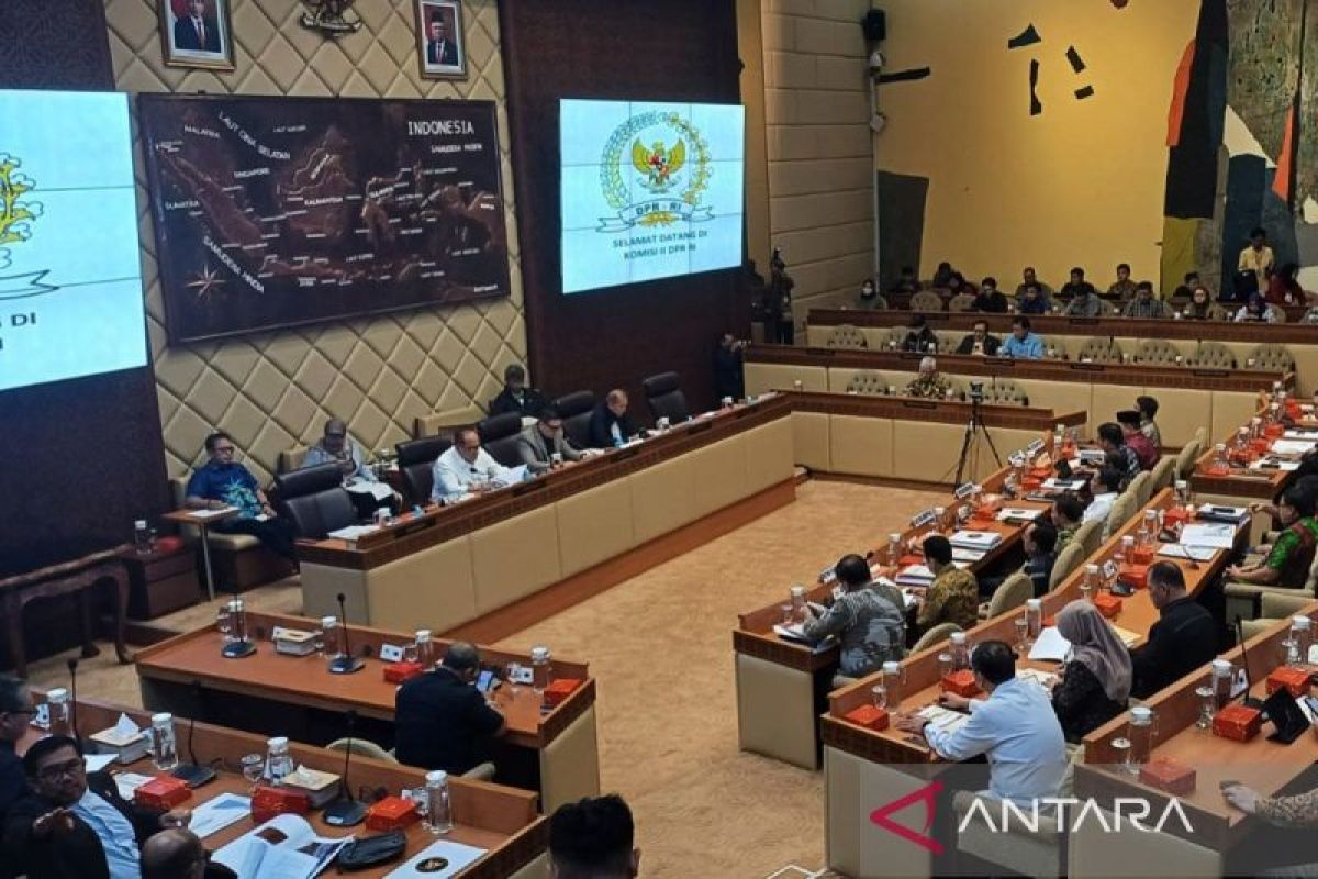 Ketua KPU jelaskan pasal-pasal terdampak terkait PKPU No 8 Tahun 2024