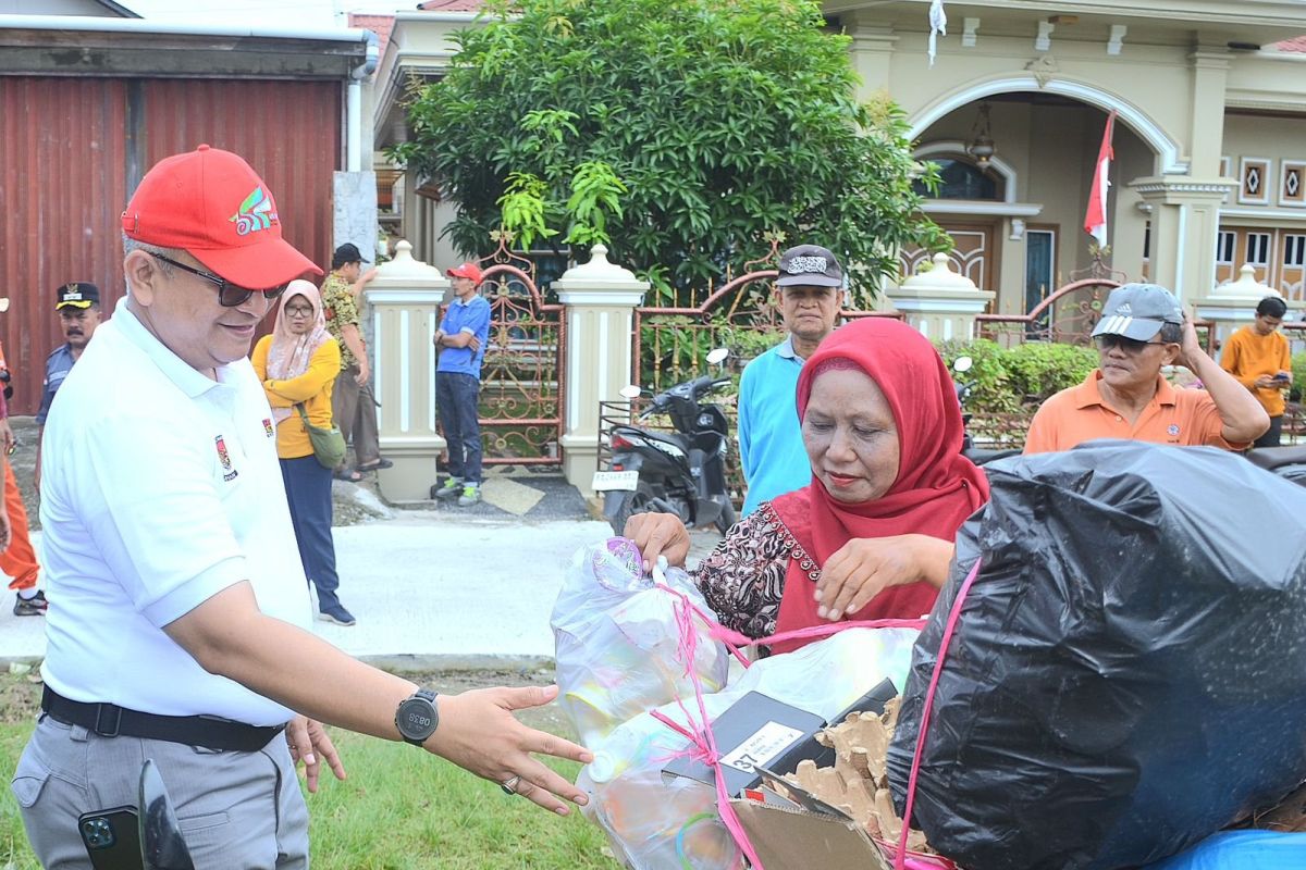 Wako Padang : Sampah yang dipilah miliki nilai ekonomis