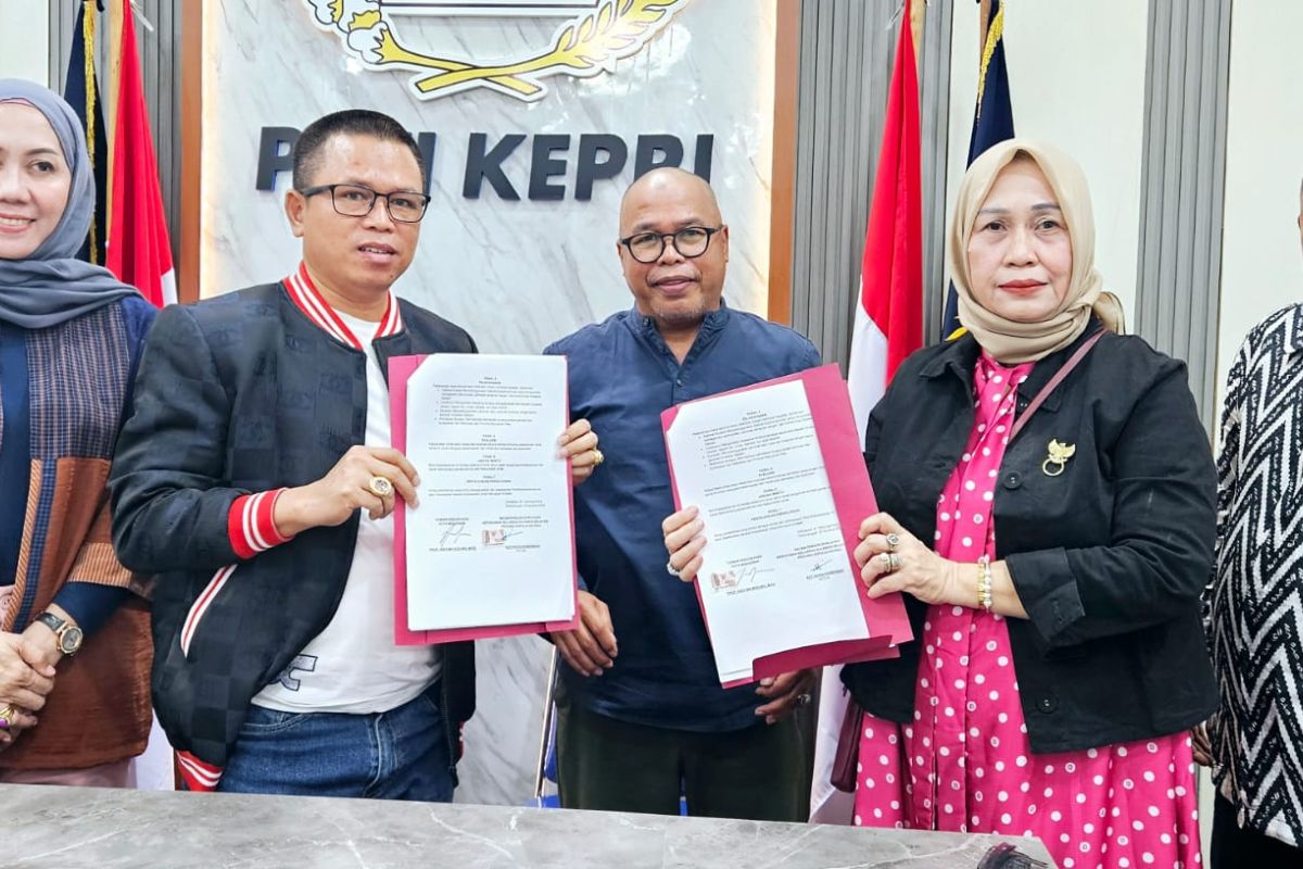 Dewan Kebudayaan Makassar dan KKSS Kepri MoU kembangkan budaya Sulsel