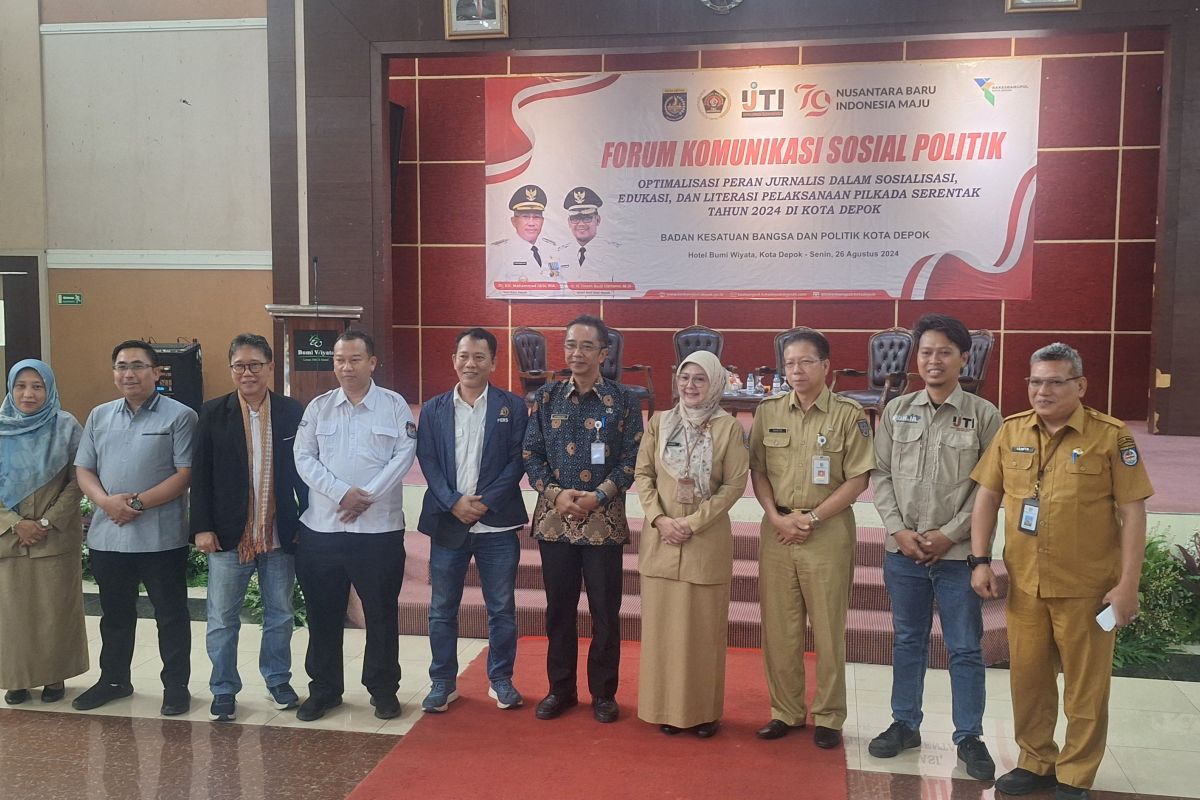 Ratusan jurnalis Depok komitmen dukung pilkada damai