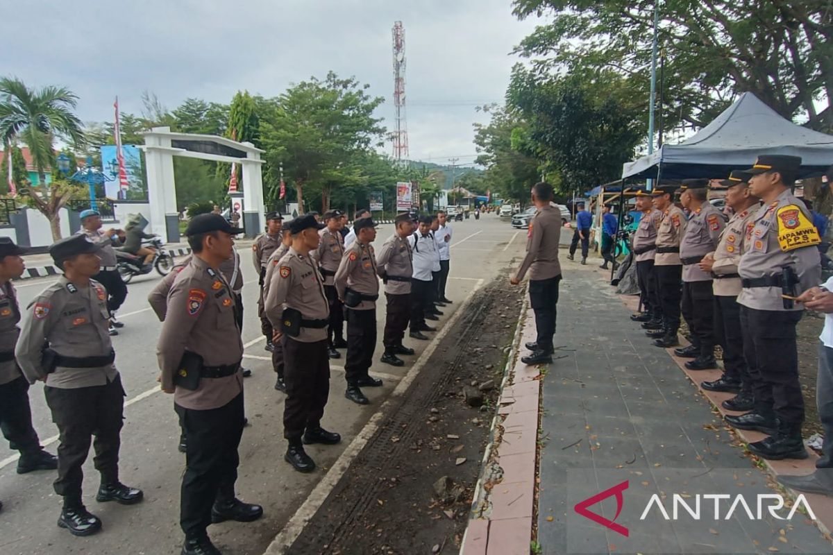 Polres Poso jaga prosesi pelantikan anggota DPRD periode 2024-2029