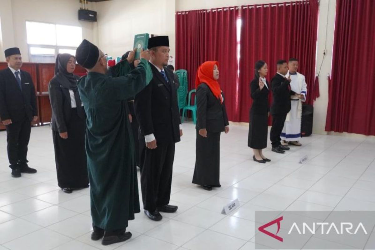 Pejabat fungsional Pemkab Kapuas Hulu Kalbar diminta kreatif dan inovatif