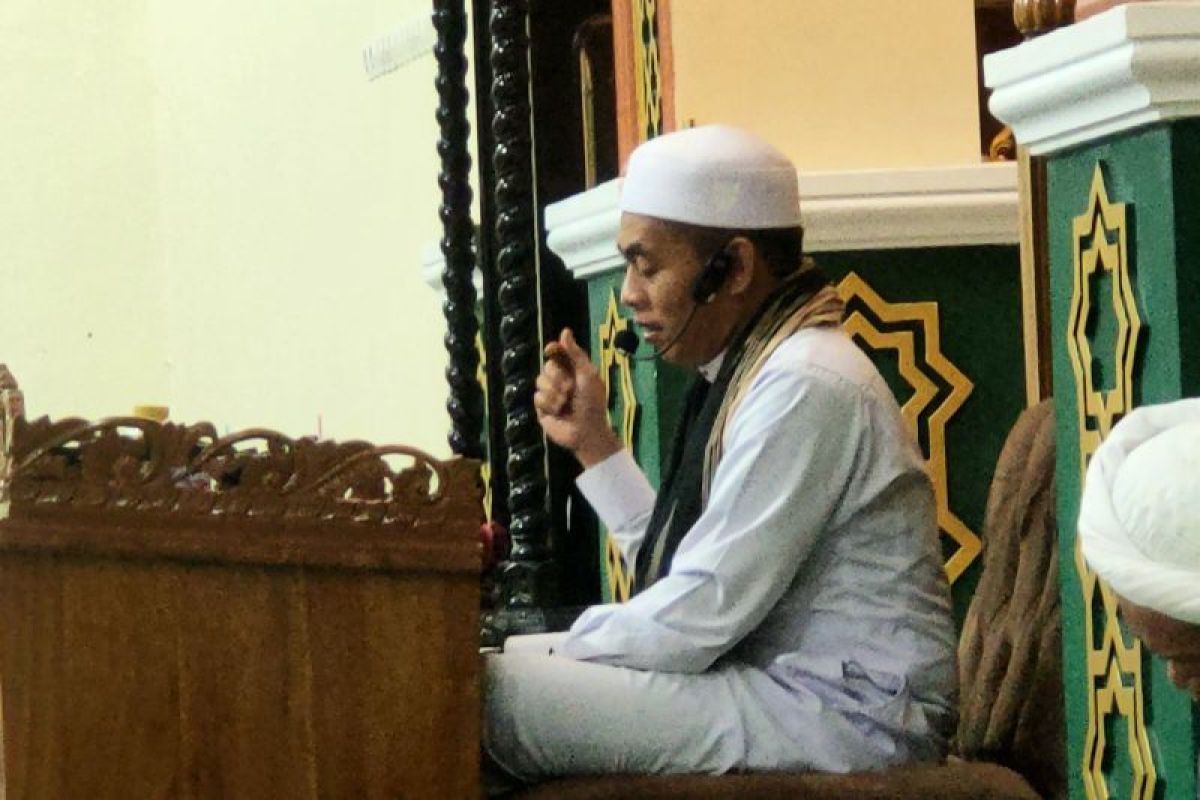 Ustadz Madnur ingatkan 