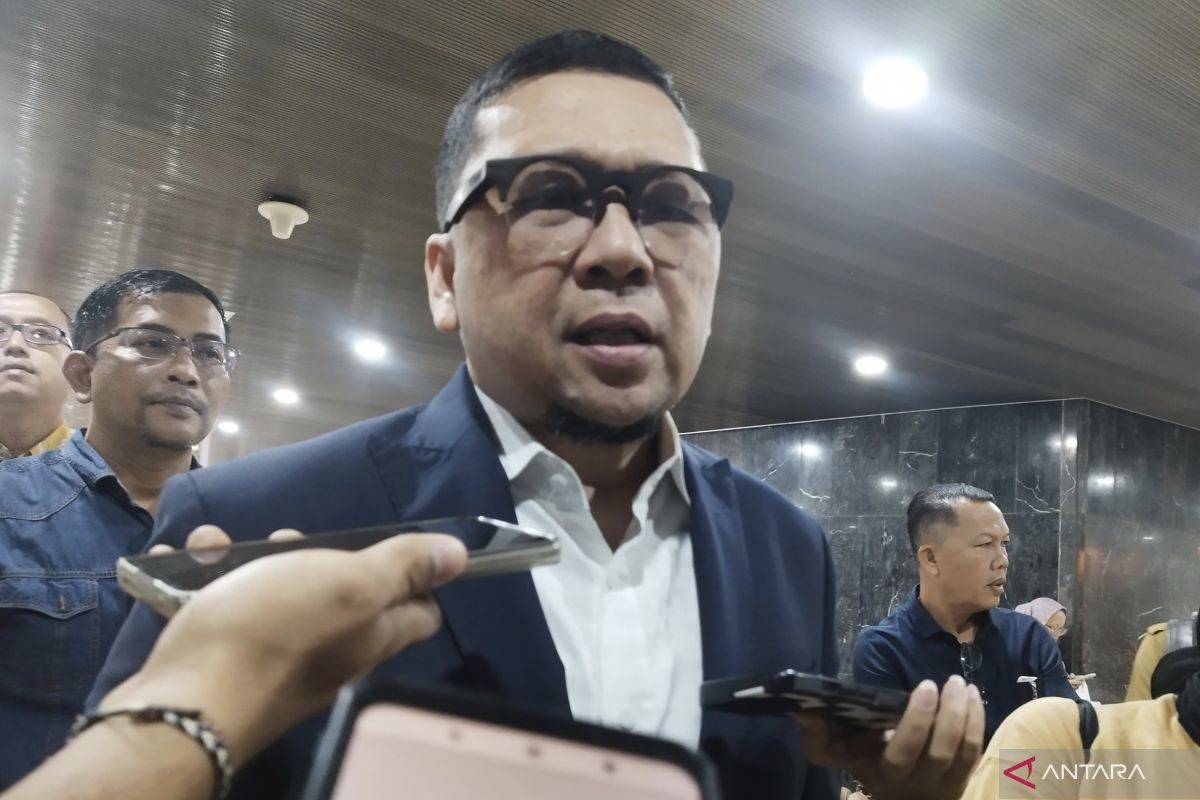 DPR bersama KPU antisipasi kotak kosong menang di Pilkada 2024