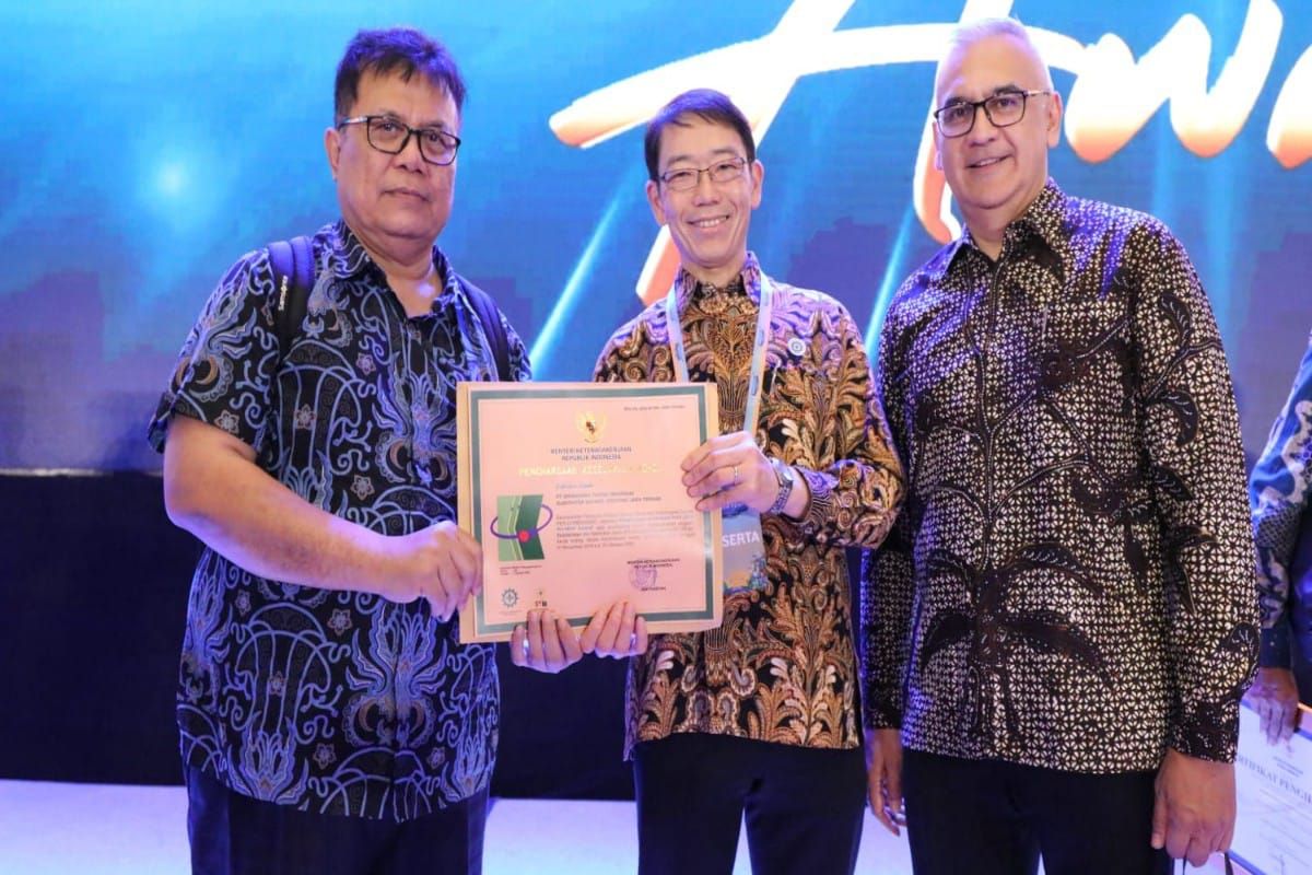 PLTU Batang raih penghargaan sertifikat emas dan Bendera Emas 2024 dari Kemnaker