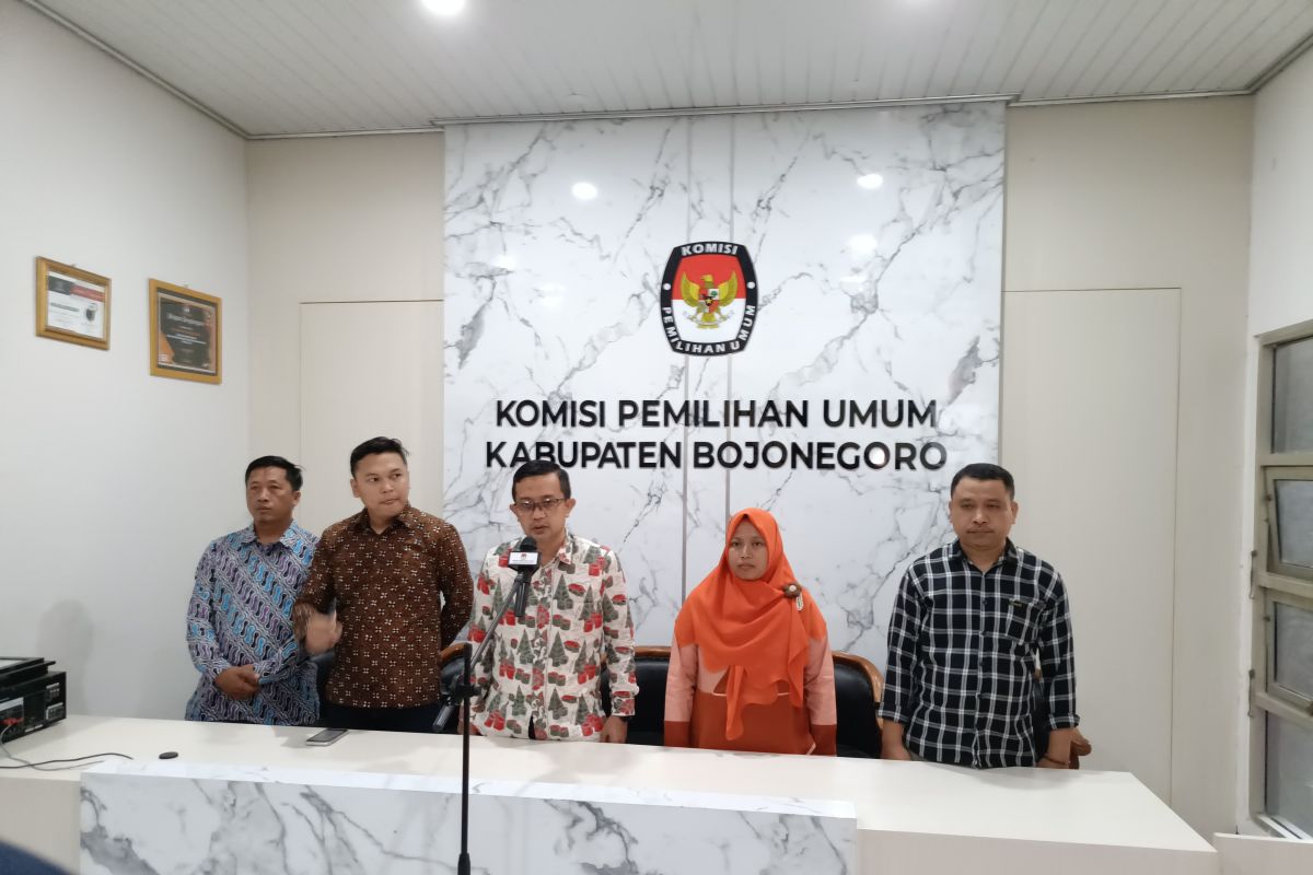 KPU Bojonegoro belum terima pendaftaran paslon di hari pertama