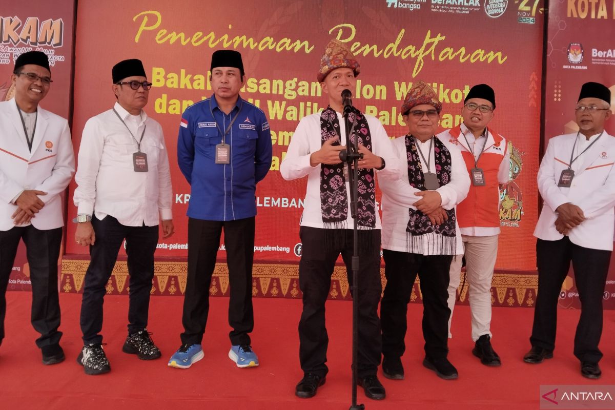 KPU terima pendaftar pertama Pilkada Palembang pasangan Yudha-Bahar