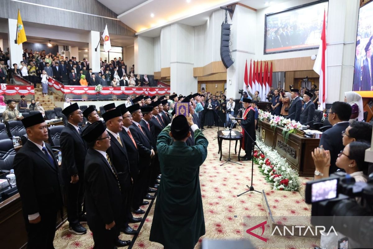 Anggota DPRD Kabupaten Bogor periode 2024-2029 resmi dilantik dengan didominasi wajah baru