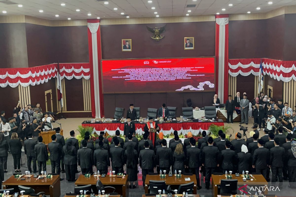 50 anggota DPRD Kota Bogor periode 2024-2029 resmi dilantik