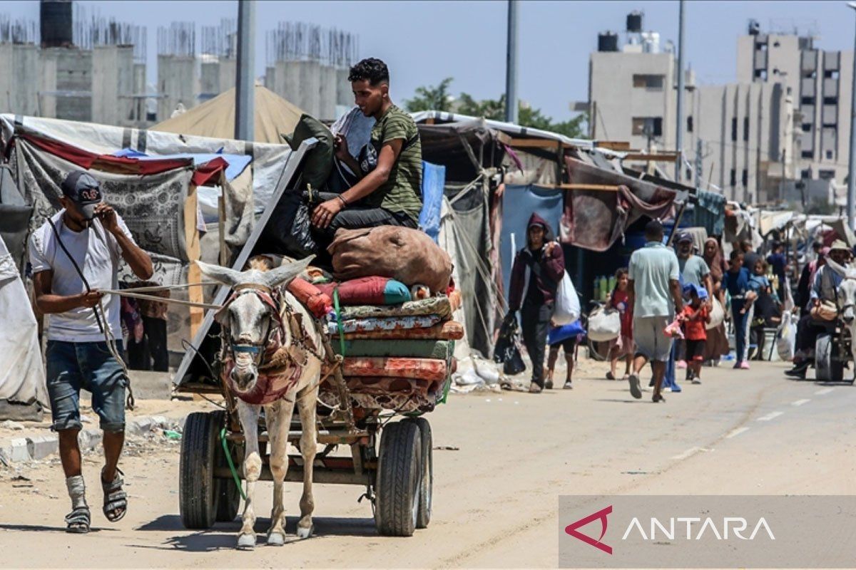 Perintah evakuasi di Deir al-Balah paksa 250.000 warga Gaza mengungsi