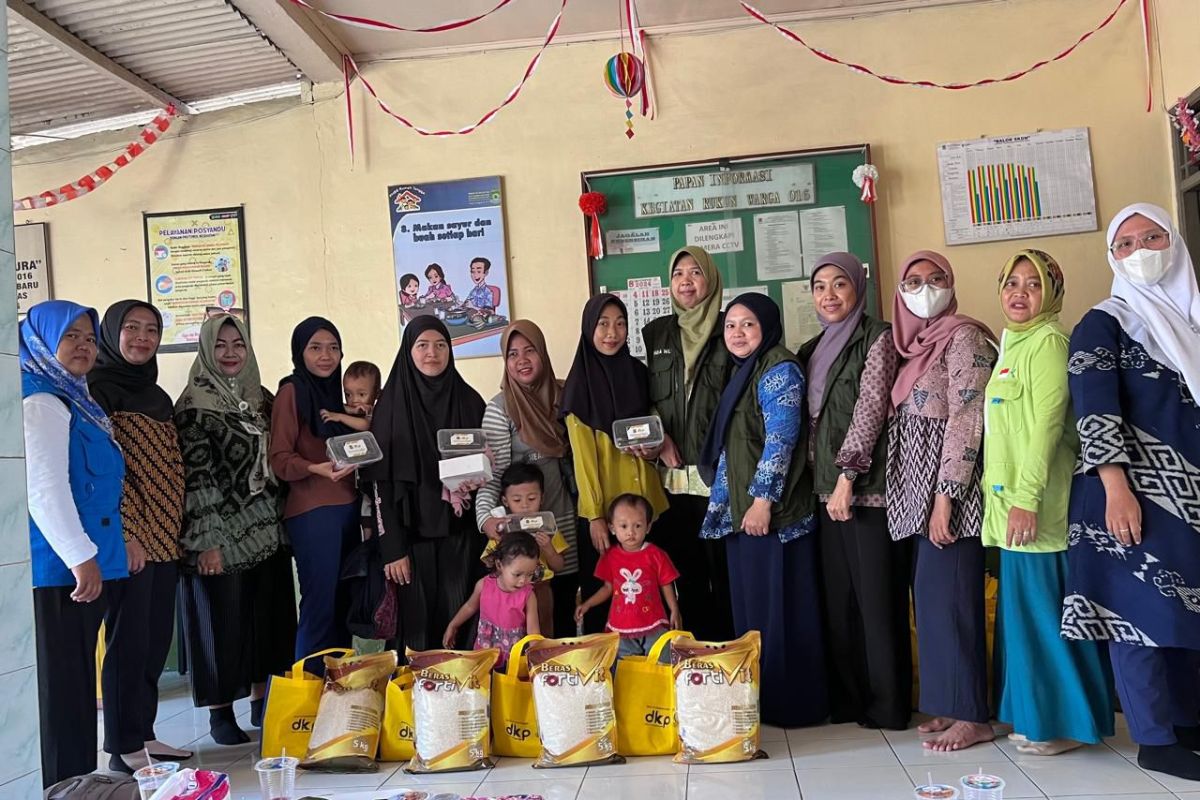 DKP Kota Tangerang salurkan bahan pangan segar ke 270 anak stunting