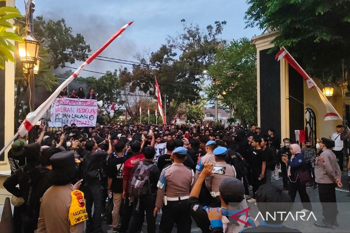 Polresta Surakarta terjunkan 750 personel amankan unjuk rasa