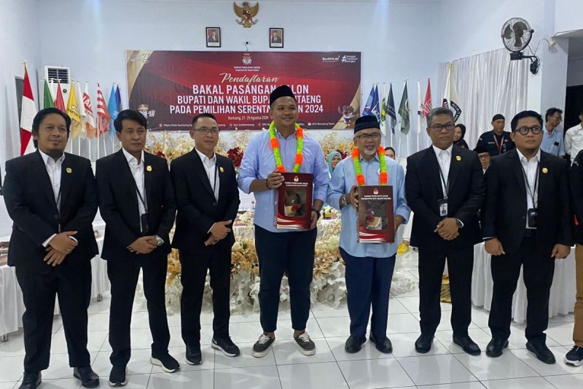 Anak mantan Gubernur Sulsel resmi mendaftar ke KPU Bantaeng