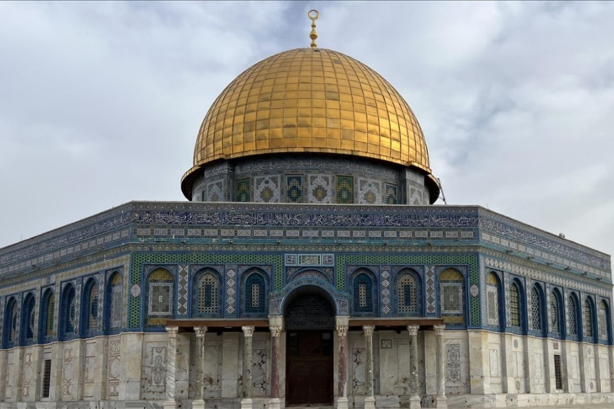 Hamas: pendanaan tur pemukim ilegal di Al-Aqsa dapat picu perang