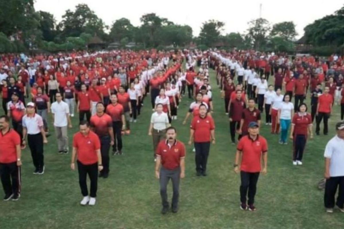 Bupati Gede Dana Pimpin Kegiatan Krida di Taman Budaya Chandra Buana