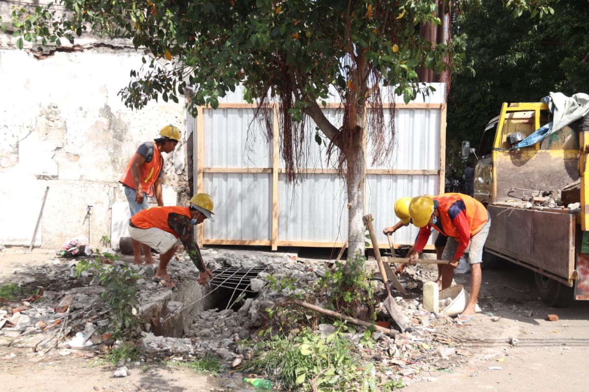 Daop 7 Madiun lakukan penataan area Stasiun Kediri