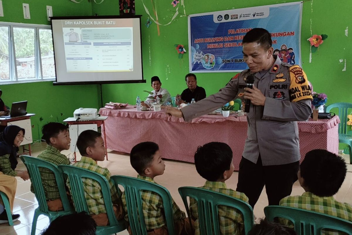 Korwil Pendidikan bersama Polsek Bukit Batu sosialisasi antiperundungan