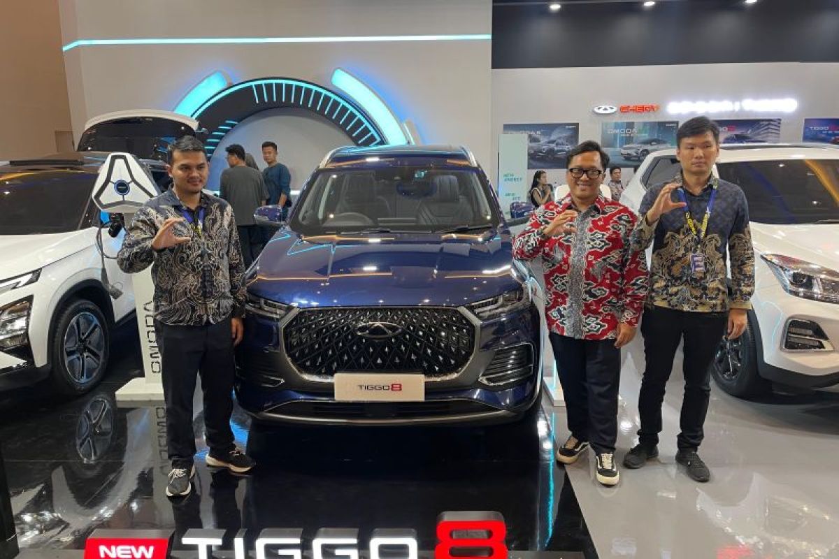 Chery hadirkan OMODA series dan TIGGO series di GIIAS Surabaya 2024