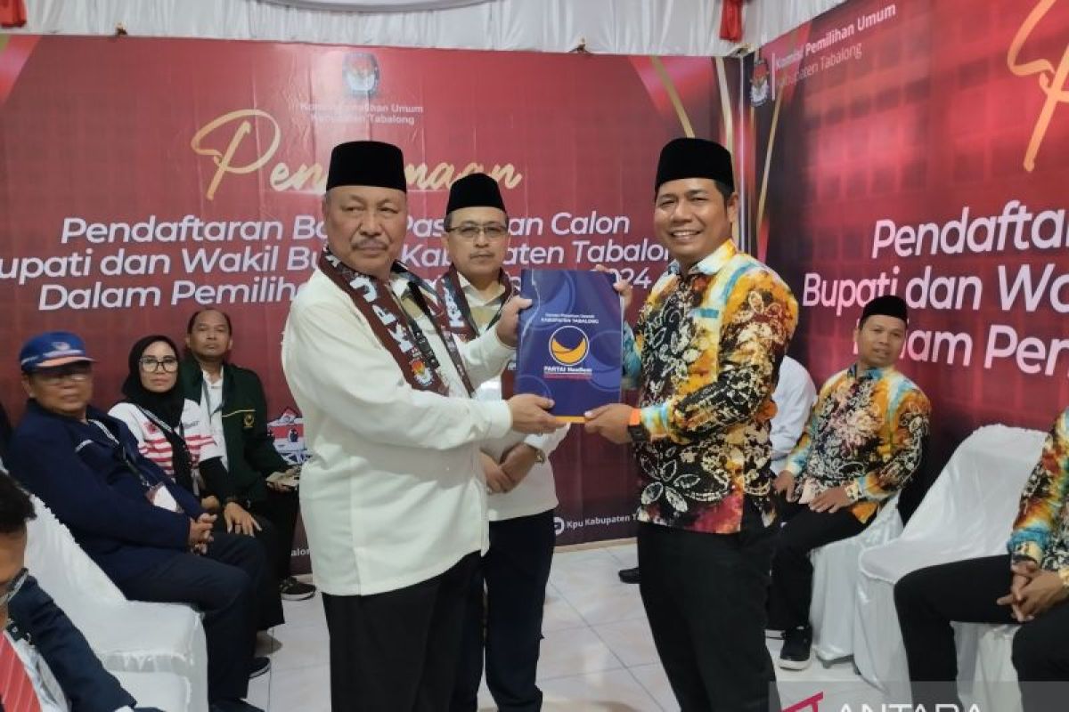 Paslon H Sani - Kadarusman daftar ke KPU