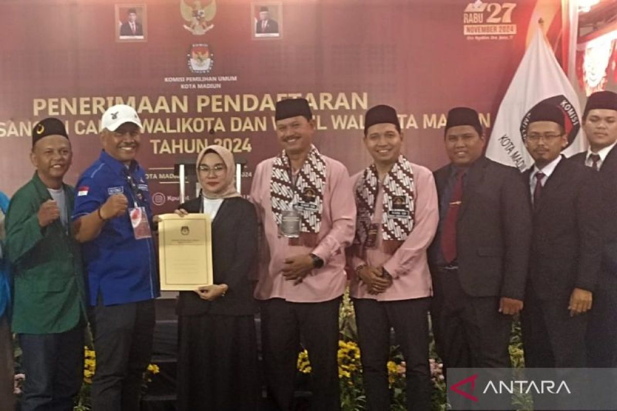 KPU Madiun terima pendaftaran Maidi-Bagus untuk Pilkada 2024