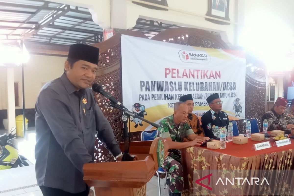 Bawaslu Pamekasan panggil ASN berfoto dengan calon bupati