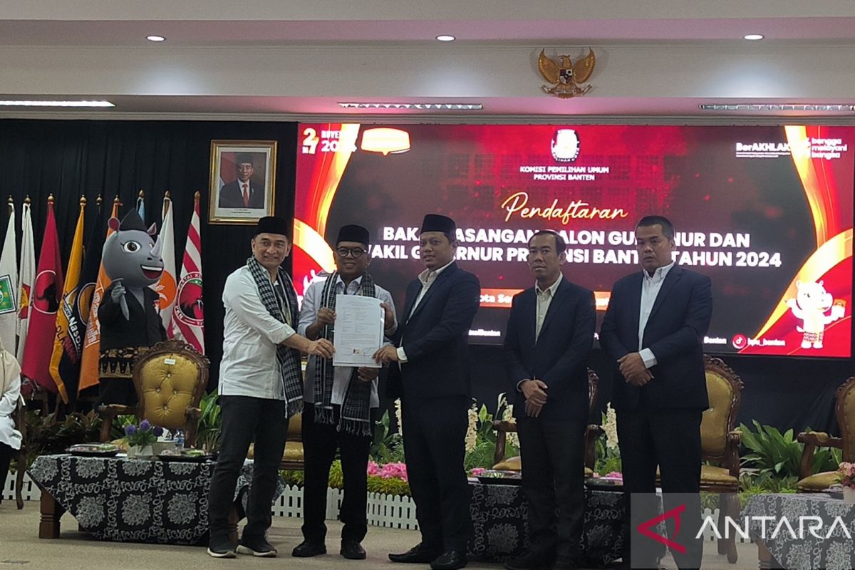 KPU Banten terima pendaftaran Andra Soni-Dimyati untuk Pilkada 2024